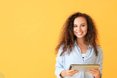 Aprenda a usar seu iPad como segunda tela no MacBook