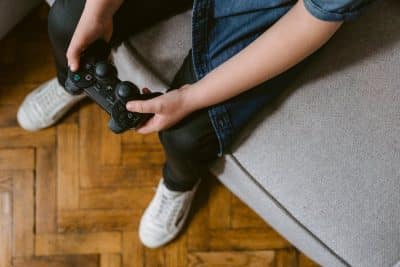 Como reduzir o input lag em jogos de console